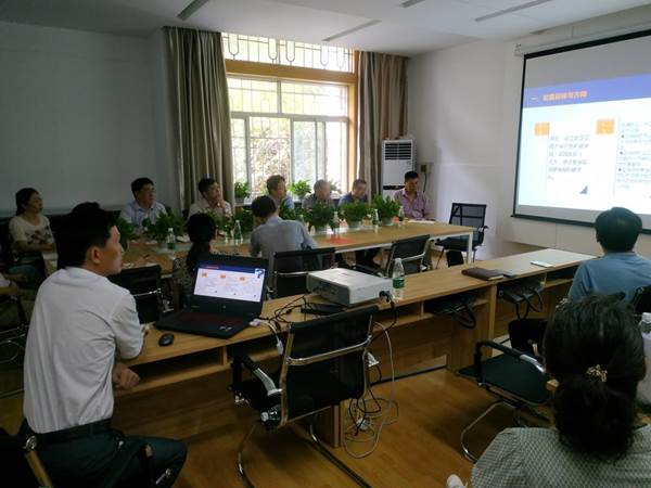 //news.lunlidianying.net/__local/C/4C/D9/5CBCA8CD7DF03A6C27C0FEEA826_3909A678_17BC4.jpg