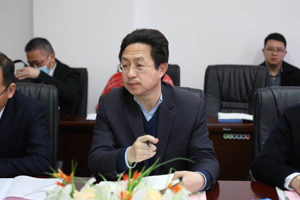 //news.lunlidianying.net/__local/2/3B/C1/4BF432A1033CE0780DD37000464_B847D7EF_22F35.jpg